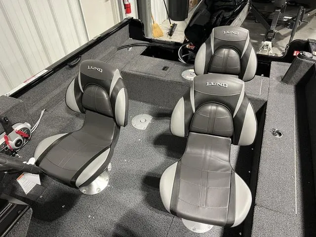 Slide: The Image of Lund 1650 Rebel XL SS 2025 - 7