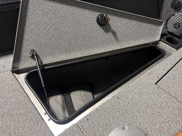 Slide: The Image of Lund 1875 Impact XS Sport 2025 - 14