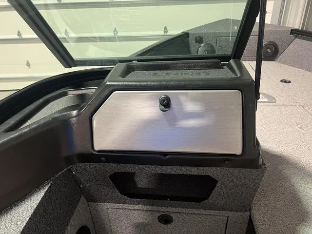 Slide: The Image of Lund 1875 Impact XS Sport 2025 - 17