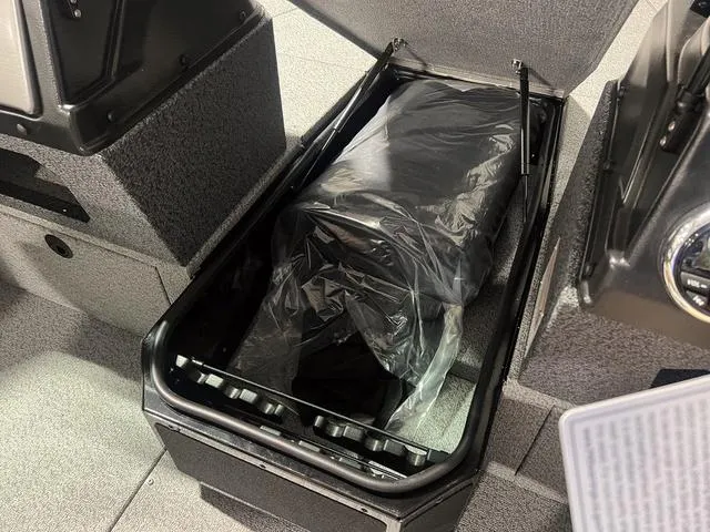 Slide: The Image of Lund 1875 Impact XS Sport 2025 - 9