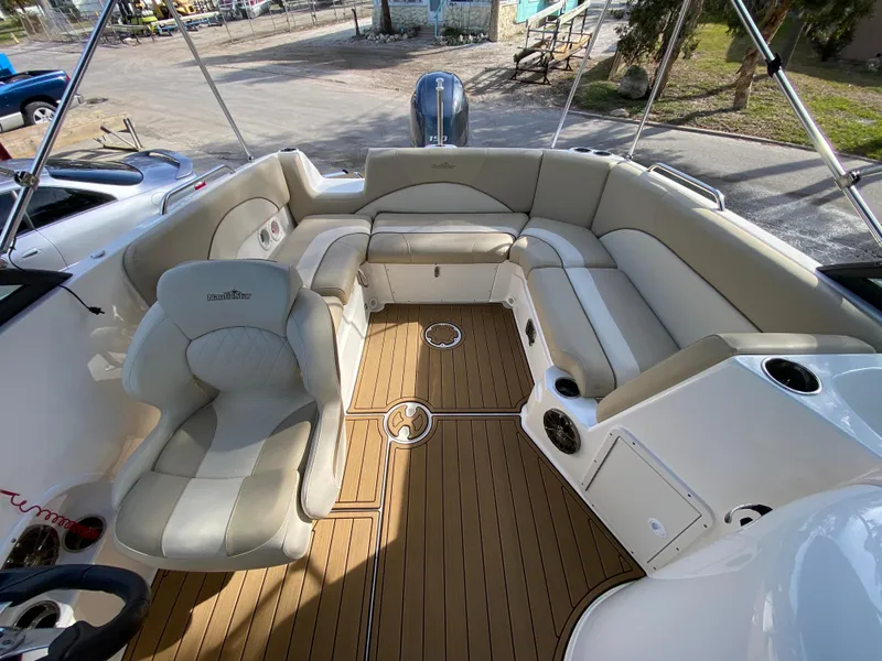 Slide: The Image of NauticStar 223 DC 2022 - 57