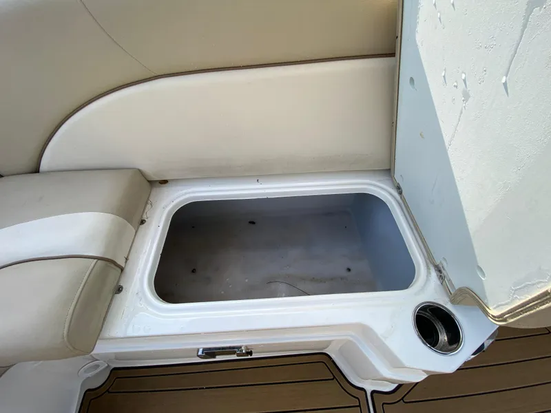 Slide: The Image of NauticStar 223 DC 2022 - 60