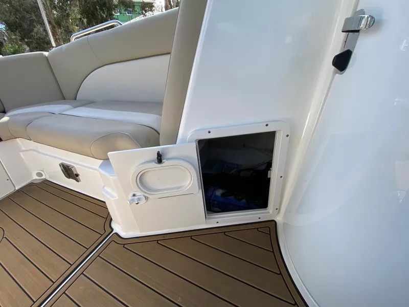 Slide: The Image of NauticStar 223 DC 2022 - 66