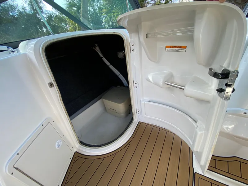 Slide: The Image of NauticStar 223 DC 2022 - 68