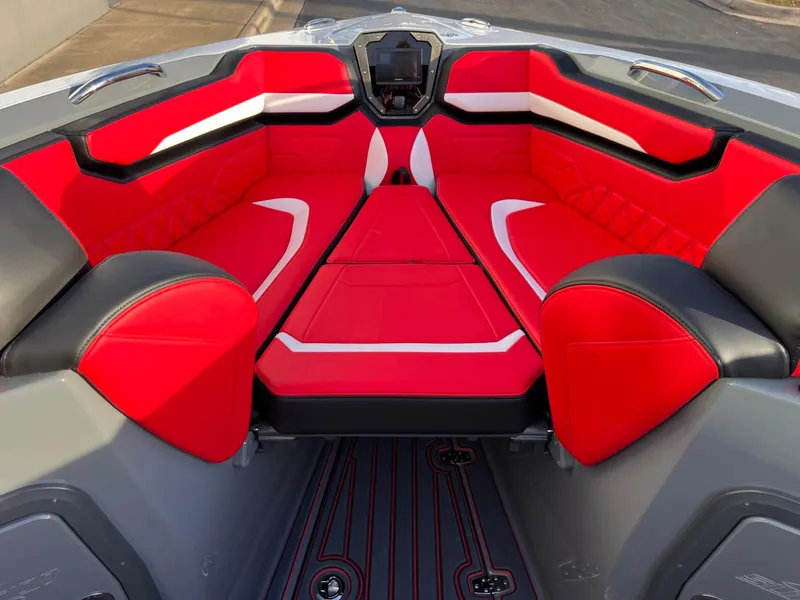 Slide: The Image of Sunsation 32 CCX 2025 - 45