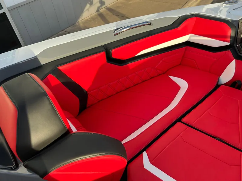 Slide: The Image of Sunsation 32 CCX 2025 - 50