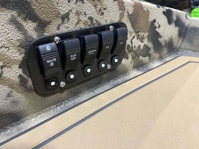 Slide: The Image of Excel Eclipse 2025 - 9