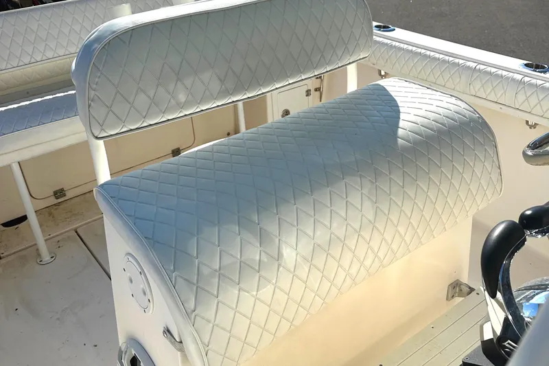 Slide: The Image of KenCraft 230 SEA KING 2006 boat seating with diamond-pattern upholstery. - 8