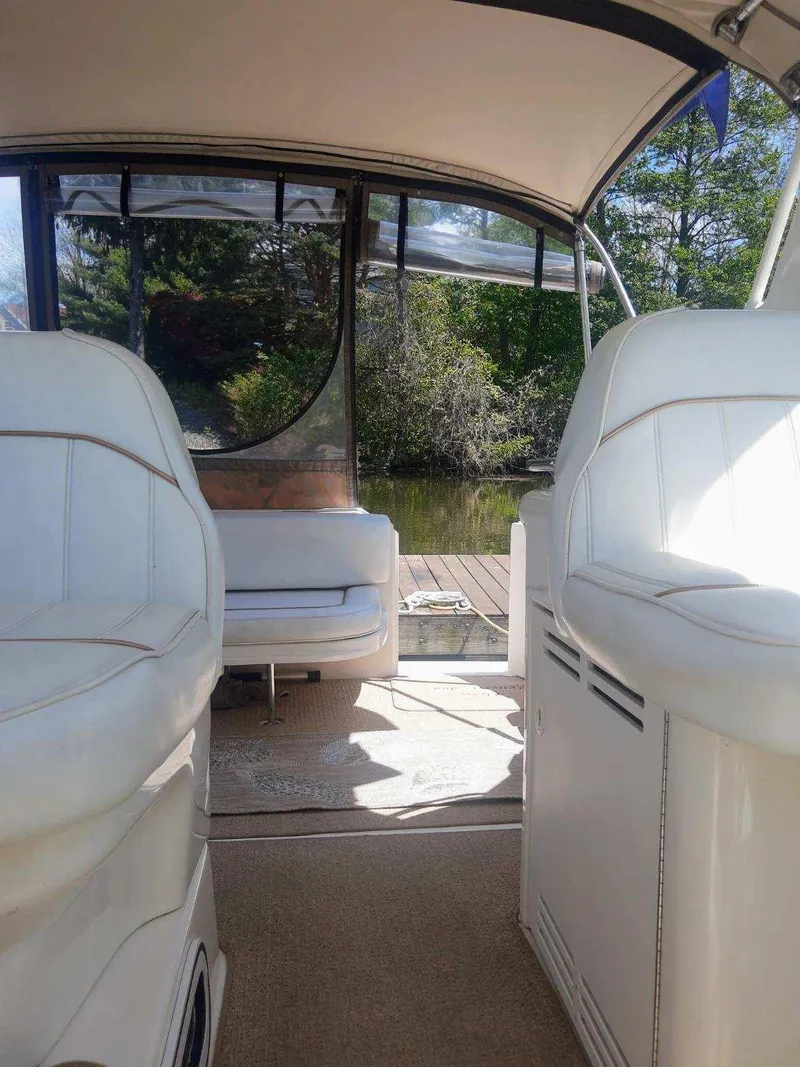 Slide: The Image of Sea Ray 330 Sundancer 1998 - 4