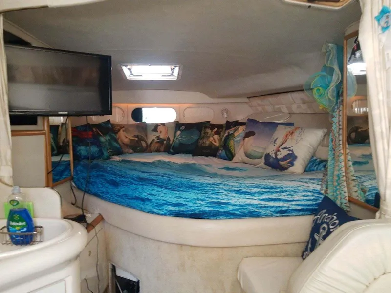 Slide: The Image of Sea Ray 330 Sundancer 1998 - 6