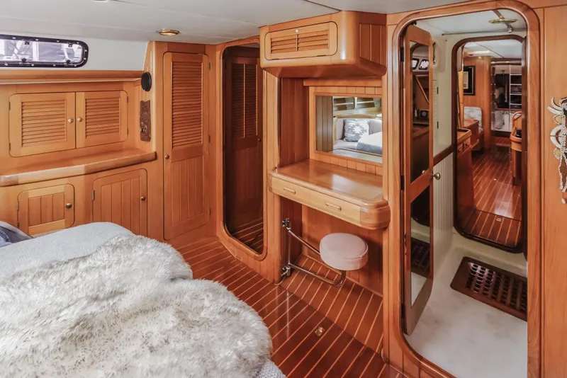 Slide: The Image of Farr 55 1994 - 50