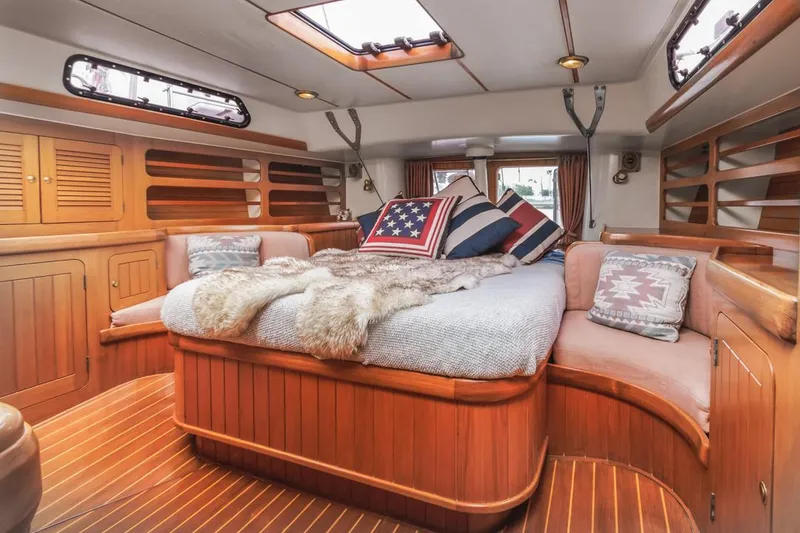 Slide: The Image of Farr 55 1994 - 52