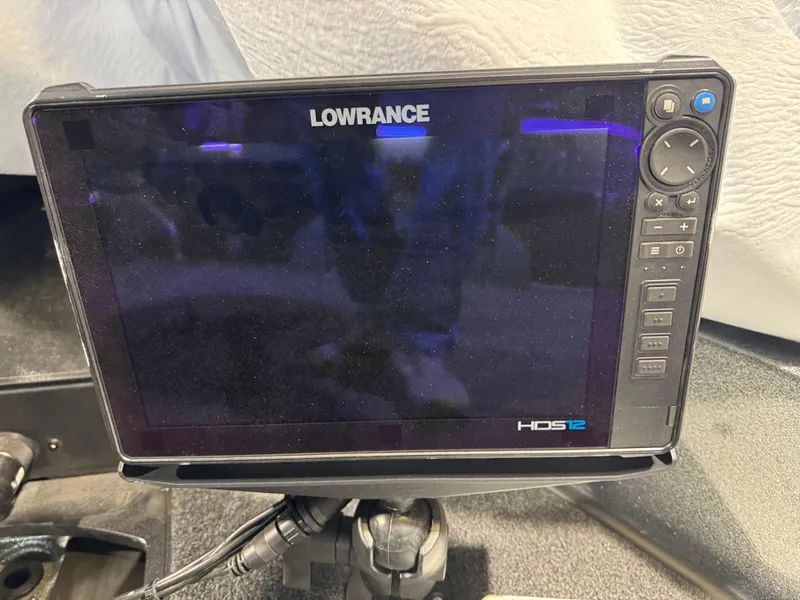 Slide: The Image of Lowrance HDS-12 fishfinder on 2024 Nitro ZV21 Pro boat dashboard. - 11