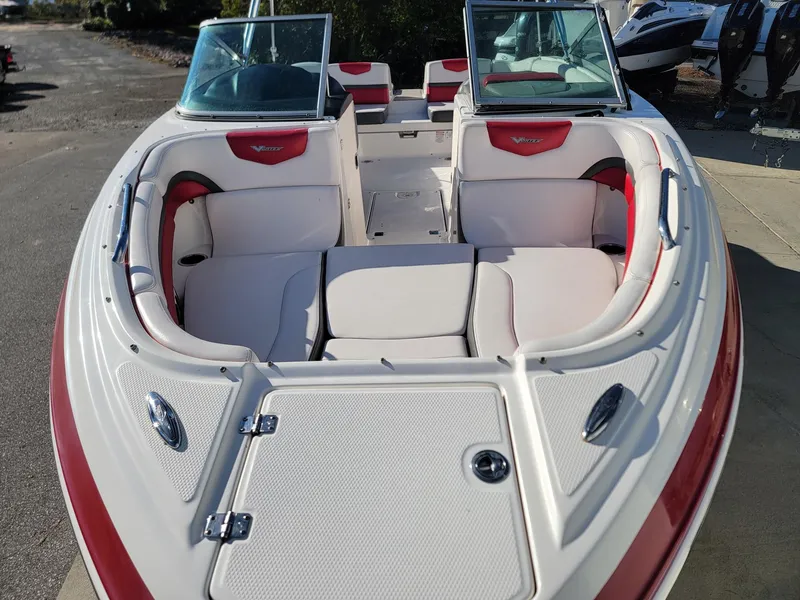Slide: The Image of 2016 Chaparral Vortex 223 VRX boat with red and white interior seating. - 4