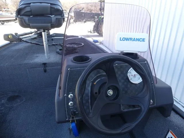 Slide: The Image of Tracker Bass Tracker Classic XL 2020 - 10