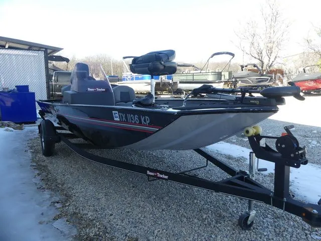 Slide: The Image of Tracker Bass Tracker Classic XL 2020 - 7