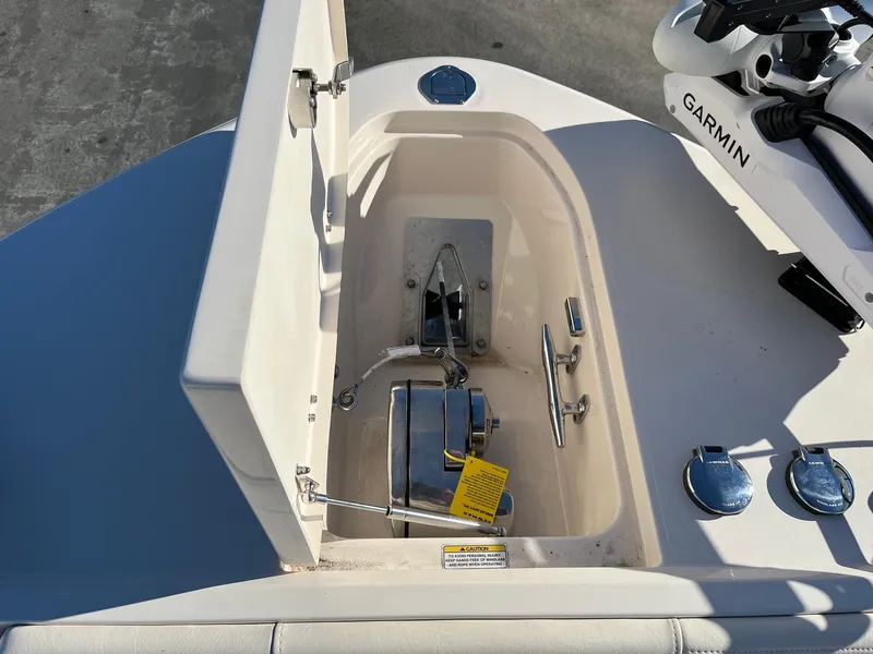 Slide: The Image of Grady-White 281 Coastal Explorer 2023 - 11