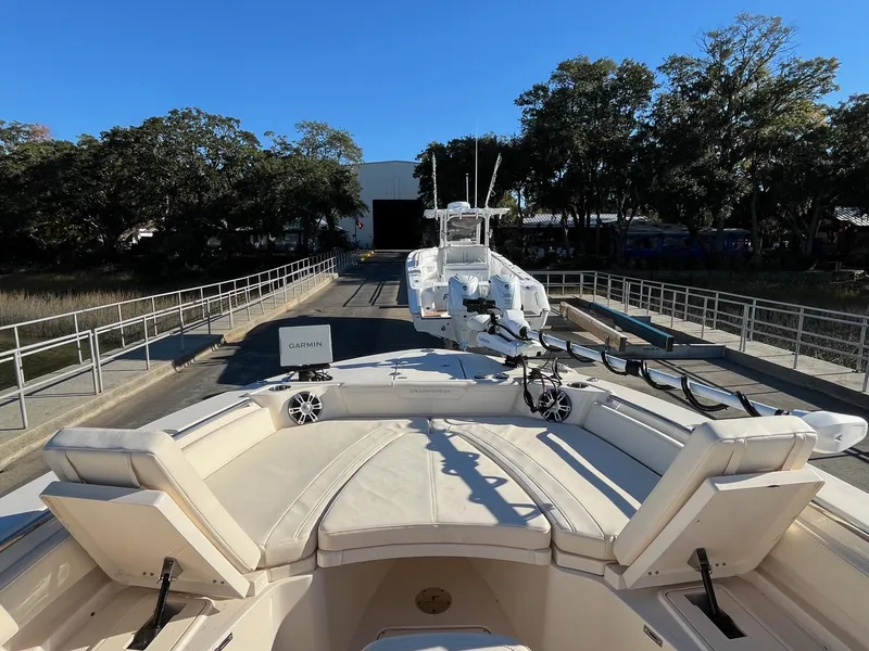 Slide: The Image of Grady-White 281 Coastal Explorer 2023 - 12