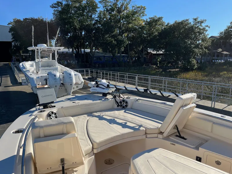 Slide: The Image of Grady-White 281 Coastal Explorer 2023 - 13