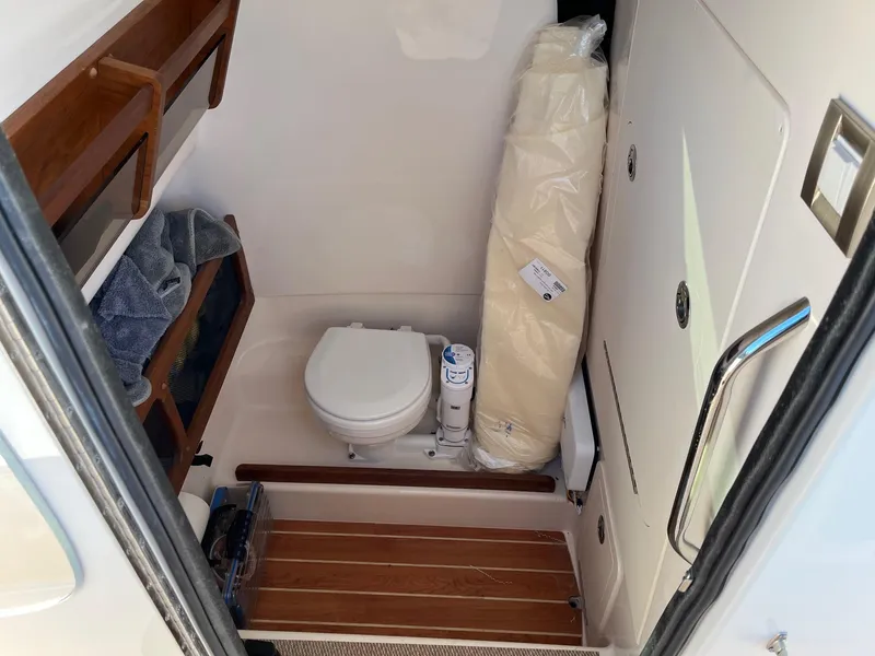 Slide: The Image of Grady-White 281 Coastal Explorer 2023 - 25