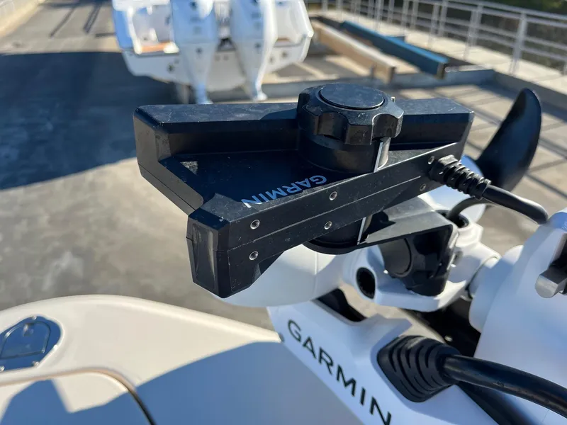 Slide: The Image of Grady-White 281 Coastal Explorer 2023 - 29