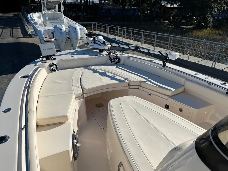 Slide: The Image of Grady-White 281 Coastal Explorer 2023 - 9