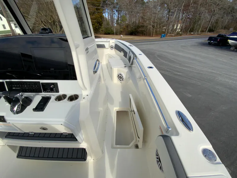 Slide: The Image of Cobia 285 Open Center Console 2025 - 50