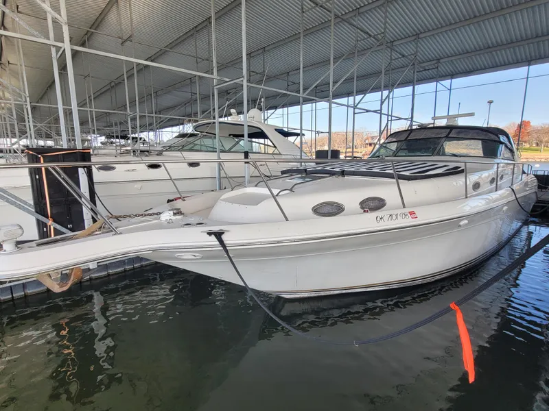 The Image of Sea Ray 450 Sundancer 1996 - 1