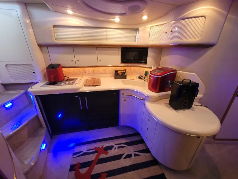 Slide: The Image of Sea Ray 450 Sundancer 1996 - 13