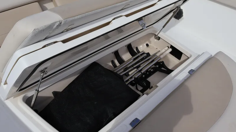 Slide: The Image of Boston Whaler 420 Outrage 2018 - 112