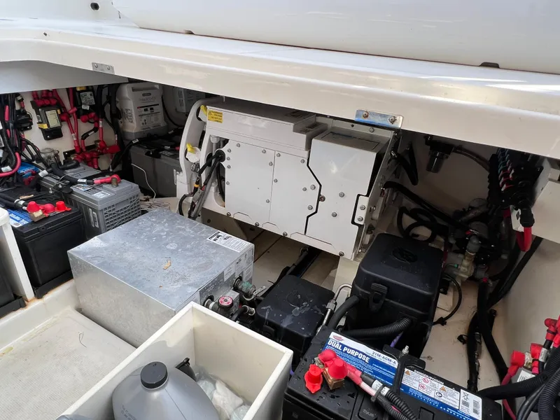 Slide: The Image of Boston Whaler 420 Outrage 2018 - 58