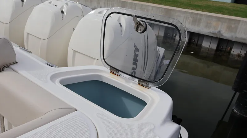 Slide: The Image of Boston Whaler 420 Outrage 2018 - 64