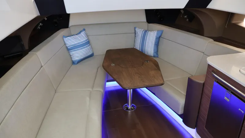 Slide: The Image of Boston Whaler 420 Outrage 2018 - 79