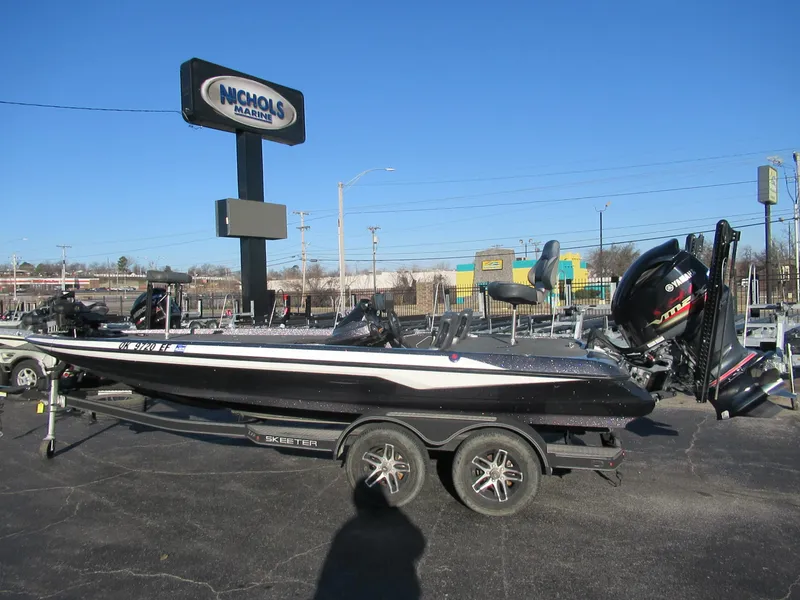 Slide: The Image of 2021 Skeeter ZXR 21 bass boat at Nichols Marine dealership. - 1