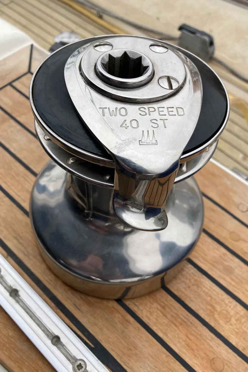 Slide: The Image of Two-speed winch on Malo 43 yacht, 2001 model, mounted on wooden deck. - 59
