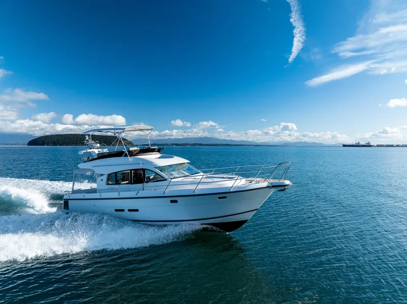 Slide: The Image of Nimbus 405 Flybridge 2024 - 52