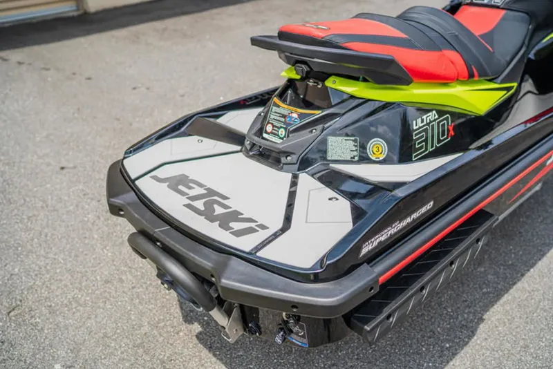 Slide: The Image of Kawasaki Ultra® 310X 2025 - 6