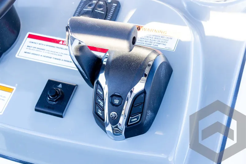 Slide: The Image of Pathfinder 2500 Hybrid 2025 - 50