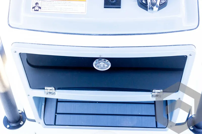 Slide: The Image of Pathfinder 2500 Hybrid 2025 - 52