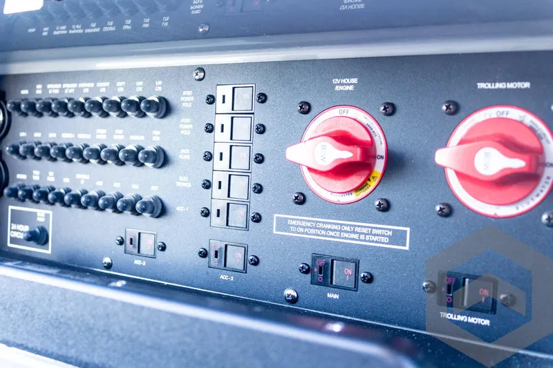 Slide: The Image of Pathfinder 2500 Hybrid 2025 - 53