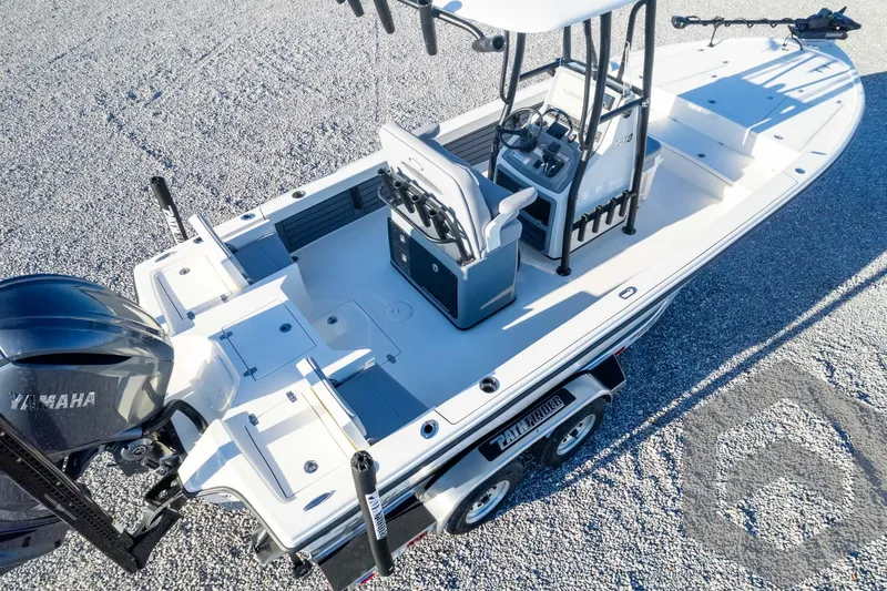 Slide: The Image of Pathfinder 2500 Hybrid 2025 - 72