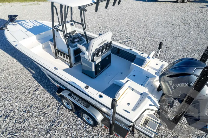 Slide: The Image of Pathfinder 2500 Hybrid 2025 - 75