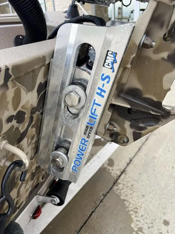 Slide: The Image of 2024 Excel Boats 1860 STALKER with CMC Power Lift H-S detail. - 16