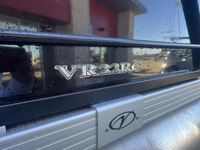 Slide: The Image of 2024 Veranda VR22RC boat model emblem with sleek design. - 23