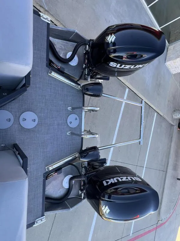 Slide: The Image of Manitou 25 SHP 2022 - 23