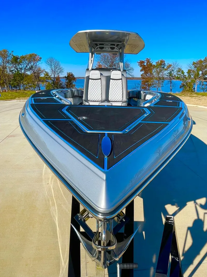 Slide: The Image of Sleek 2020 Statement 350 Open boat with modern design on a sunny day. - 13