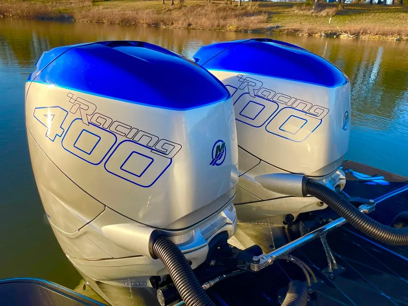 Slide: The Image of Twin Mercury Racing 400 outboard engines on a 2020 Statement 350 Open boat. - 32