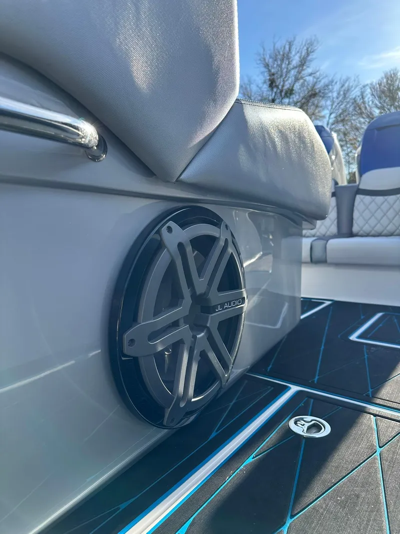 Slide: The Image of Statement 350 Open 2020 - 51