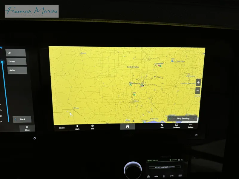 Slide: The Image of Blackfin 332 CC 2022 - 120