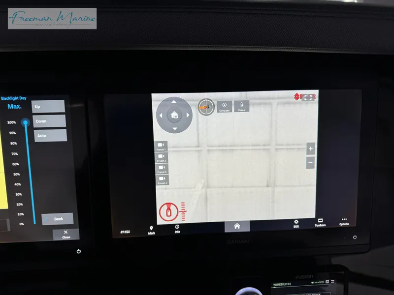 Slide: The Image of Blackfin 332 CC 2022 - 125